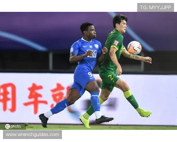 金玟哉助球队夺得超级杯冠军，防守表现稳健