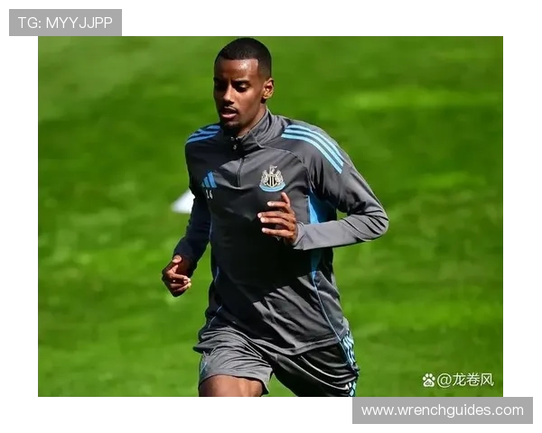 纽卡斯尔与伊萨克完成续约,锋线核心留队至2028年 纽卡斯尔与伊萨克完成续约,锋线核心留队至2028年