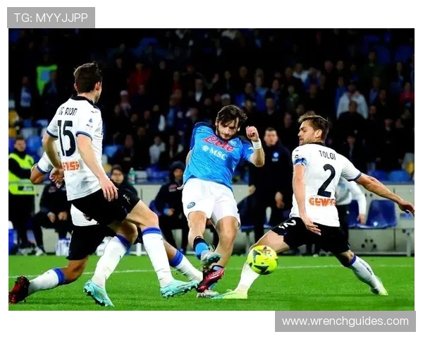 那不勒斯防守稳定性问题逐步反映,近期连续失球已对赛季走势形成制约 那不勒斯防守稳定性问题逐步反映,近期连续失球已对赛季走势形成制约